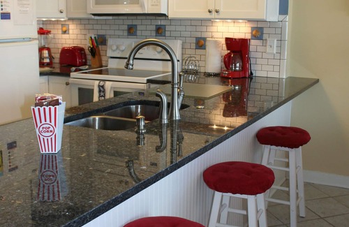 Fort Walton Beach Condo | ISLAND SANDS #201- PANORAMIC VIEWS! 2nd FLOOR END UNIT