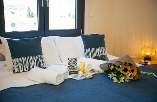 Chios Apartment | ISLAND Time Deluxe Apartment Downtown 3 floors