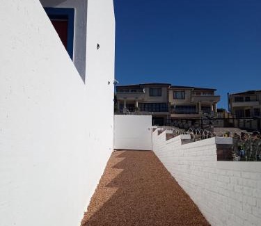 Mossel Bay House | Island View