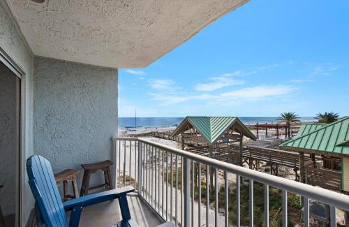 Fort Walton Beach Apartment | Islander Beach Resort 305