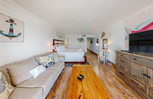 Fort Walton Beach Hotel | Islander W 602