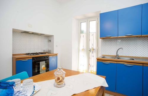 Marina di Campo Apartment | Isola Blu Large Apartment with terrace