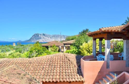 San Teodoro Apartment | ISS Travel, Panoramic Coda Cavallo Cottages - 10 km from San Teodoro