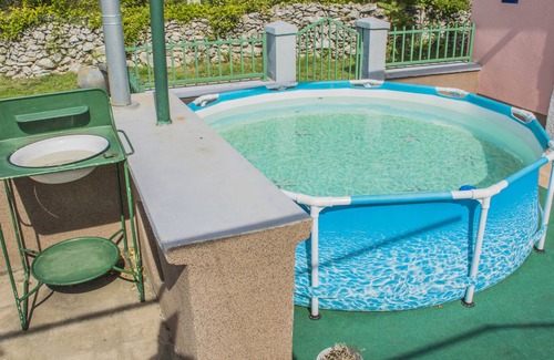 Trgetari House | Istrian House ENI near Rabac area & amazing terrace, above-ground pool, bikes