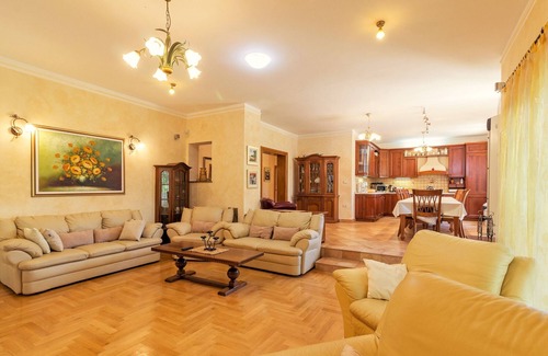 Liznjan Villa | Istrian luxury villa - 300m2, garden 2000m, children's playground, 40m2 pool, WiFi