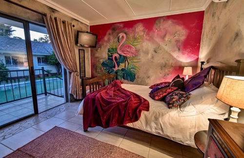 Bloemfontein House | IsZis Guest house