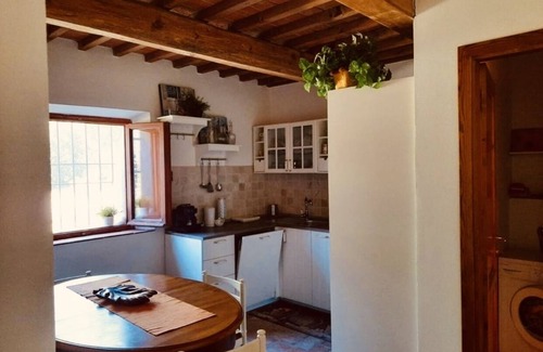 Castellaccio House | Tuscan farmhouse apartment on two levels with sea view