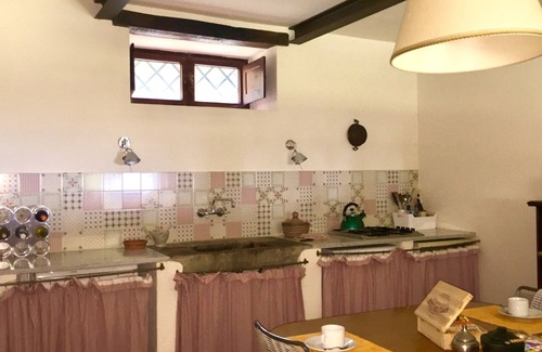 Loro Ciuffenna House | Charming farmhouse with stunning views and pool between Florence and Arezzo.