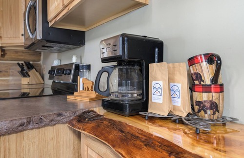 Georgetown Cabin | It's Fire Pit Season! S'mores, please!