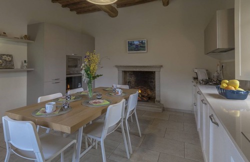 Villabuona Villa | Villa Cristina modern farmhouse with Private Pool (exclusive use)