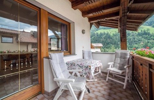 San Martino in Passiria Apartment | Holiday Apartment ‘Sonnenparadies 1’ with Mountain View, Wi-Fi & Garden