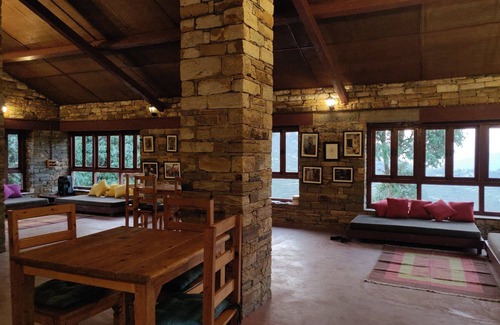 Chalnichhina Hotel | Itmenaan Estate
