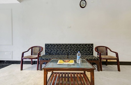 Jammu Hotel | Itsy Hotels Amrita Raghunath Bazaar Jammu