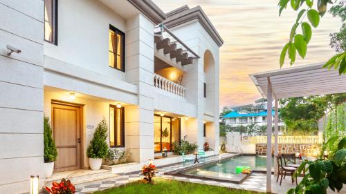 Lonavala Villa | Ivory Castle Luxury 5BHK with Private pool By StayMonkey