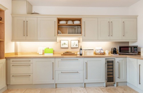 Crich House | Ivy Dene - Three Bedroom House, Sleeps 6