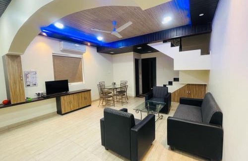 Tungarli House | Ivy Pearl Houses Row House No 1 (2 BHK) with Common Pool