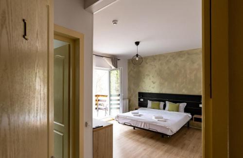 Rasnov House | Izvorul lui Dracula