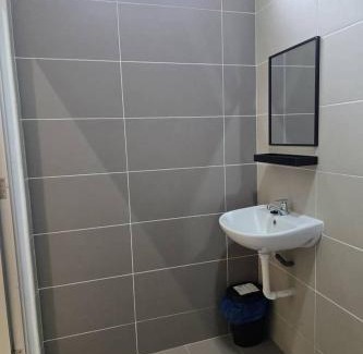 Muar House | J Garden Village