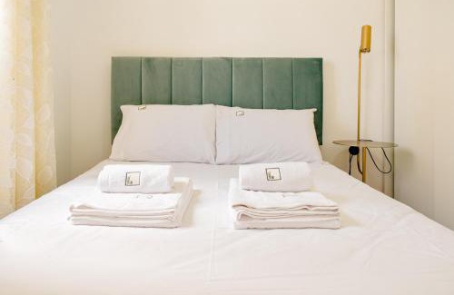 Prior Velho House | J Home