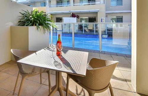 Salamander Bay Apartment | J's Resort Pacific Blue Swim Up-Studio B