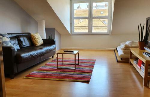 Secteur 2 Apartment | #J1 Escale Grenobloise Splendid building Pedestrian center