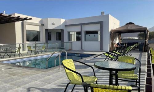 Ad Dakhiliyah Governorate Ski Chalet | Jabal almumsi
