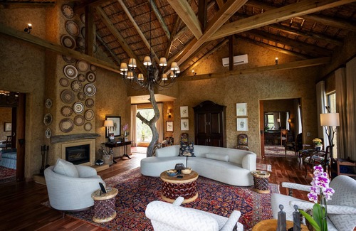 Thorny Bush Game Reserve Cabin | Jabulani Safari