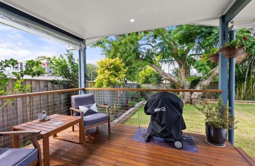 Nelson Bay House | Jacaranda Cottage 5A Nelson Street