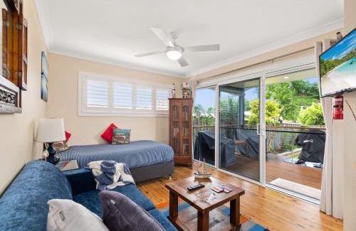 Nelson Bay House | Jacaranda Cottage 5A Nelson Street