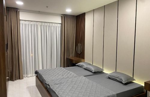 Tan Qui Dong Apartment | Jack's Home - Sunrise Riverside Block H, Dist 7