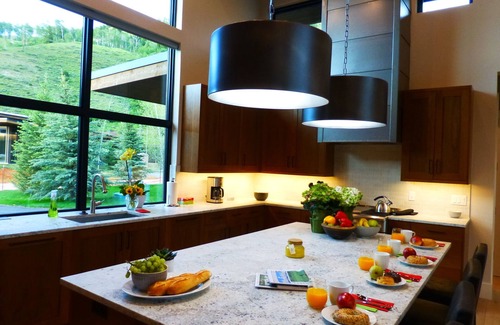 Hoback Junction House | Jackson Hole Fairway Lodge 18