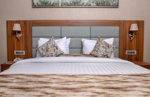 Bur Dubai Hotel | Jacob's Garden Hotel