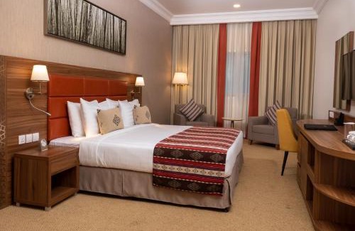 Bur Dubai Hotel | Jacob's Garden Hotel