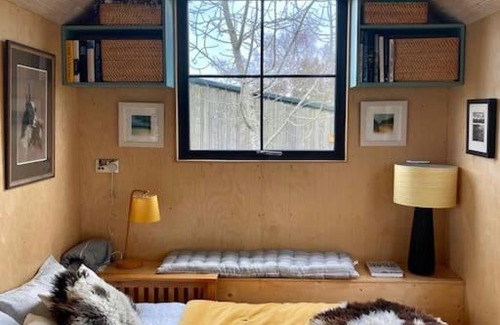 Glenfarg House | Jacob the NestPod