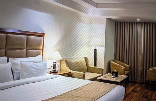 Ranchi Hotel | Jade Square