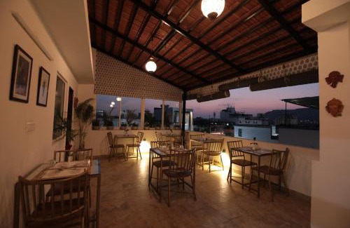Amer Fort Road Hotel | Jai Villa - A Boutique Hotel