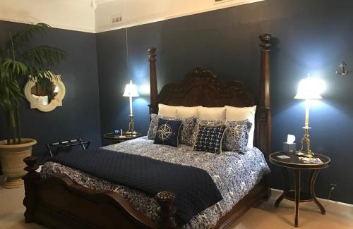 Bardstown Hotel | Jailer's Inn