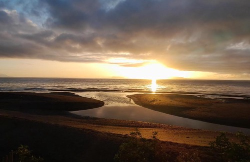 Pinamalayan Resort | Jamilla's Private Pool Resort