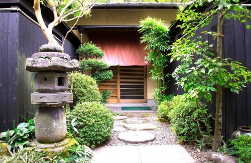 Yufuin Onsen Hotel | JapaneseWestern style room with openair bath/Yufu Ōita