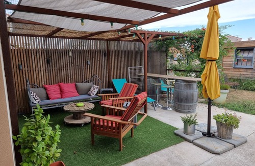 Ceret Apartment | Jardin Parking Calme Centre Ville à 10 min Voie Verte