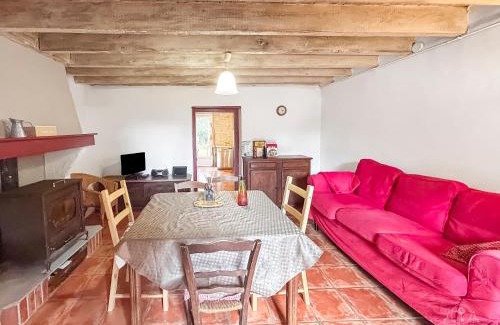 Soupex House | Jardin Verdoyant à Soupex "Au Tournesol"