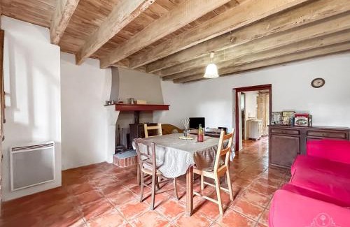 Soupex House | Jardin Verdoyant à Soupex "Au Tournesol"