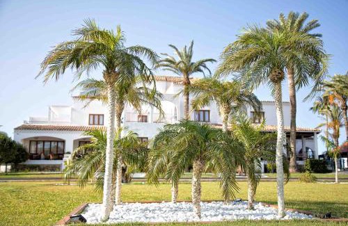 Vista de los Angeles-Rumina Hotel | Jardines de la Mata Boutique Beach