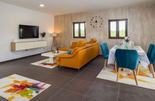 Kaldanija House | Jasmin by Interhome