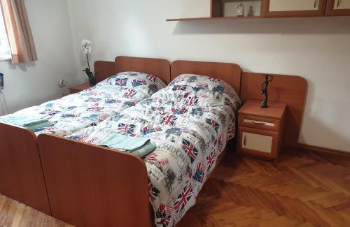 Sofia City Center Apartment | Jasmine appart Metro station, Parks & Mall Sofia