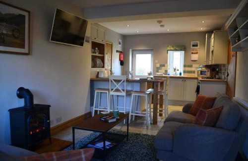 Eamont Bridge House | Jasmine Cottage, Eamont Bridge