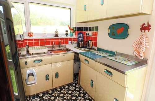 Hope-Cove House | JASPER'S CORNER, pet friendly, character holiday cottage in Hope Cove