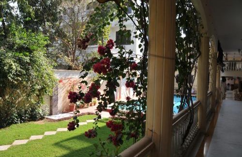 Bani Park Hotel | Jasvilas