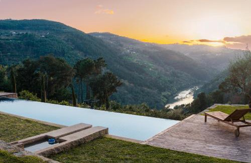 Penha Longa House | Javardo - Family House - Douro