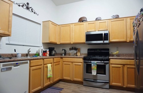 Tucson House | 🐗Javelina Haven🏡 w/Garage near I-10 and Downtown